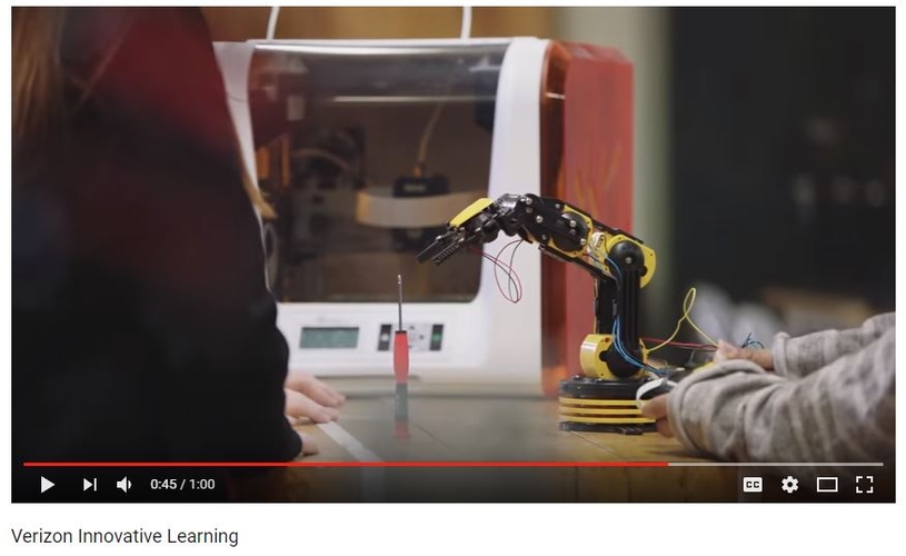 OWI-535 Robotic Arm Edge featured on a recent Verizon Wireless commercial